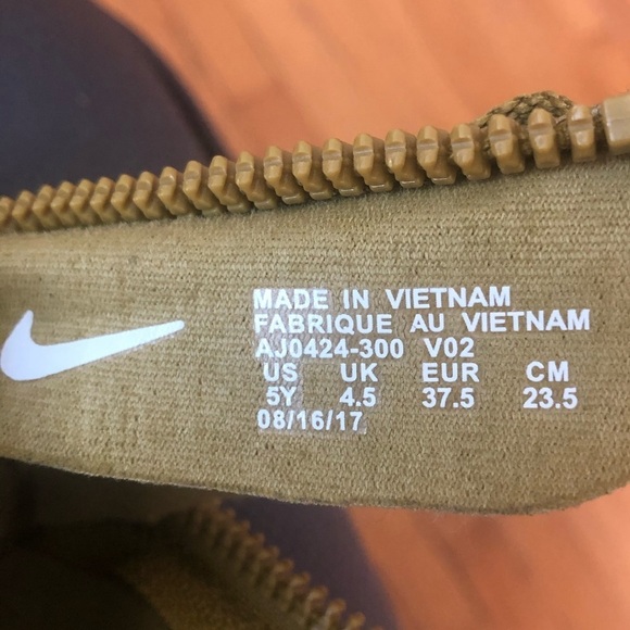 Nike Air SF AF1 MID Urban Utility FTWR Goddess of Victory Green Size 5Y - Picture 10 of 13